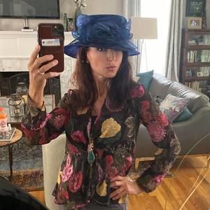 Meet your Posher, Leslie